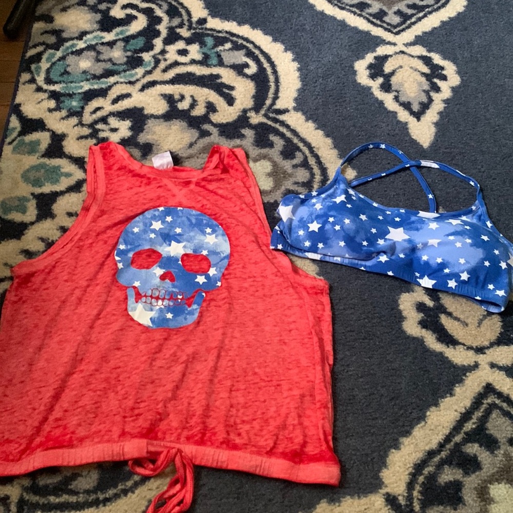 Like new patriotic tank and bralette set